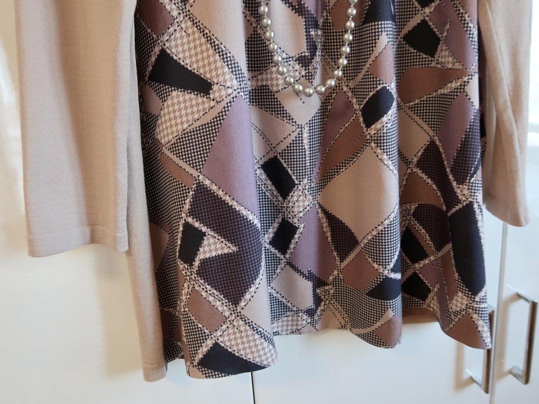 美品■レリアン■13号■プリント切替チュニックブラウス/シルク/イタリー生地