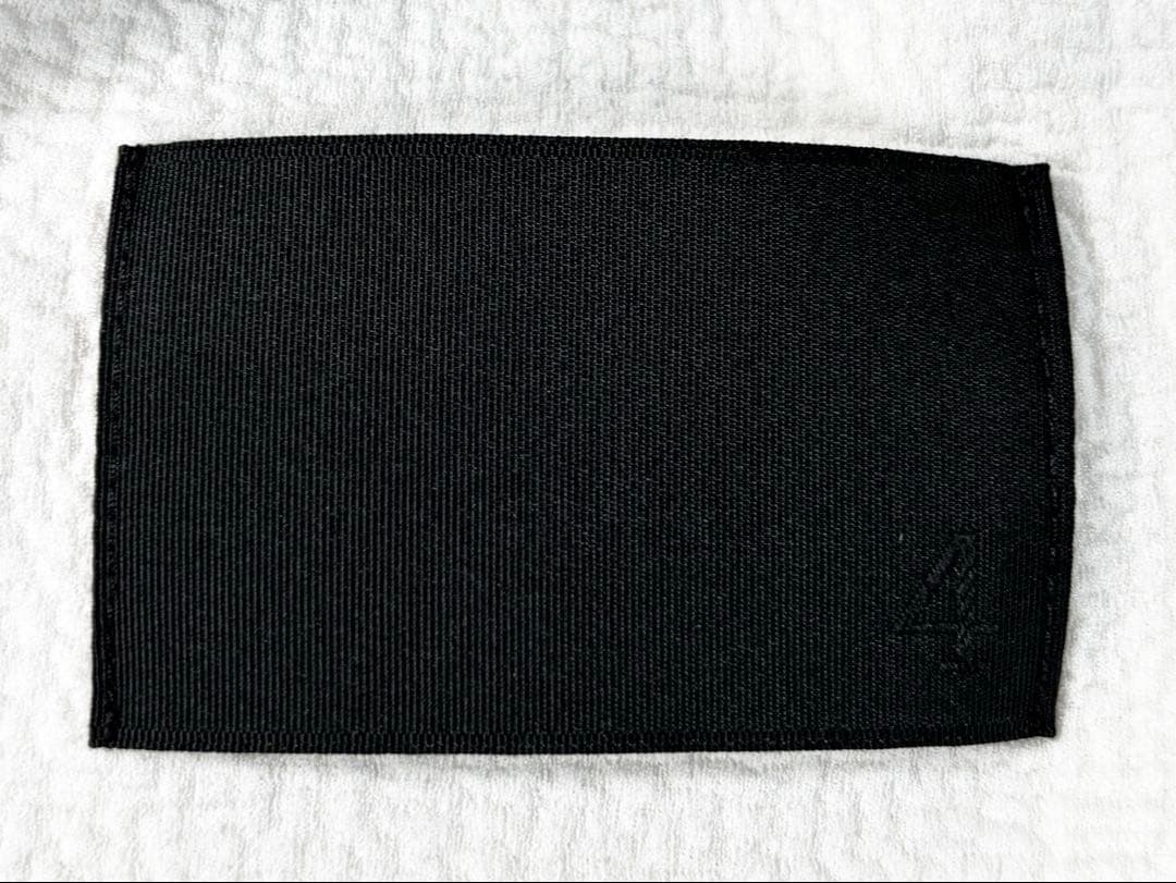 極美品 25SS COGTHEBIGSMOKE デイジートップ エンボス加工