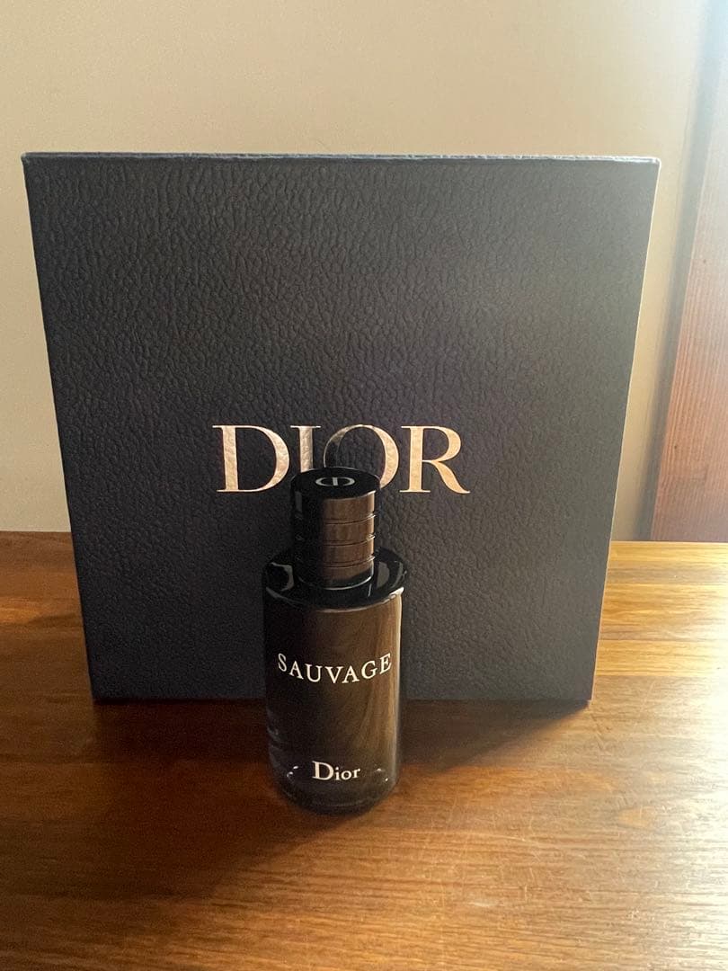【残9割以上】ディオール ソヴァージュ オードゥ トワレ100ml Dior