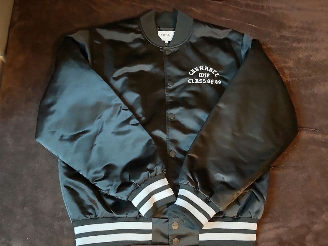 ヤスケCarhartt Class of 89 Bomber Jacket