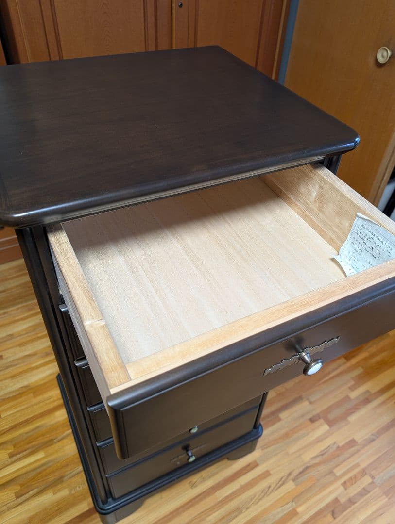 カリモク タンス