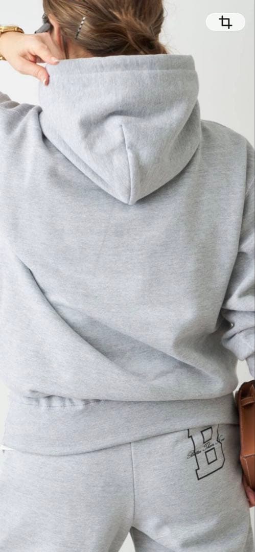 Deuxieme Class BNT フーディー