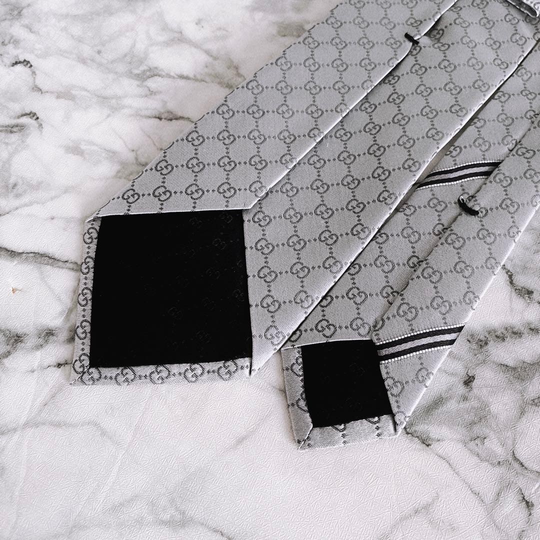✨極美品✨GUCCI 現行　GG柄 シェリーライン　人気色シルバー　ネクタイ