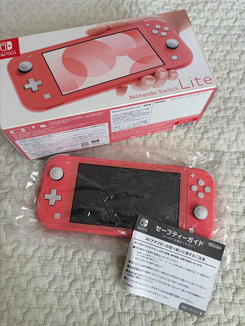 Switch lite コーラル　SDカード付き