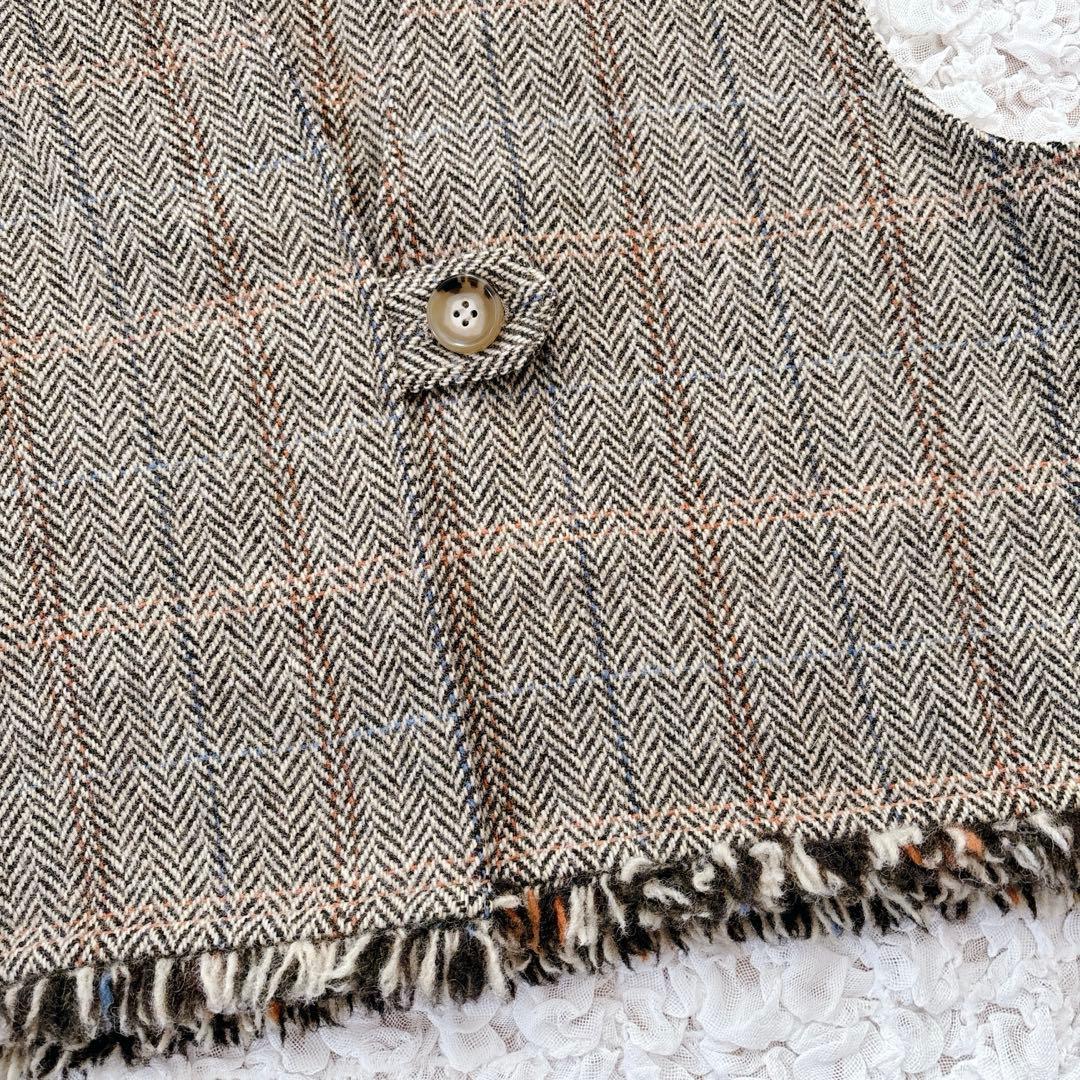 「ワードローブを新鮮に」ヘリンボーン柄のウールベスト / よしいちひろさんコラボ