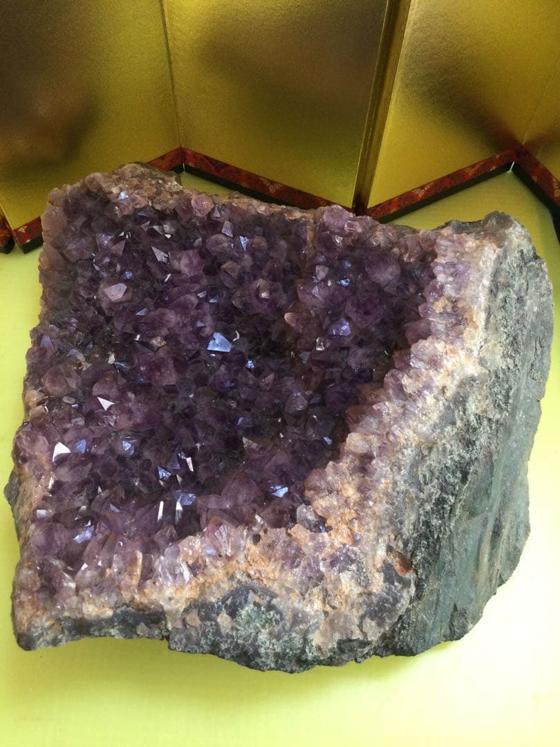 アメジストクラスター約4.2K g アメジストクラスター　観賞石