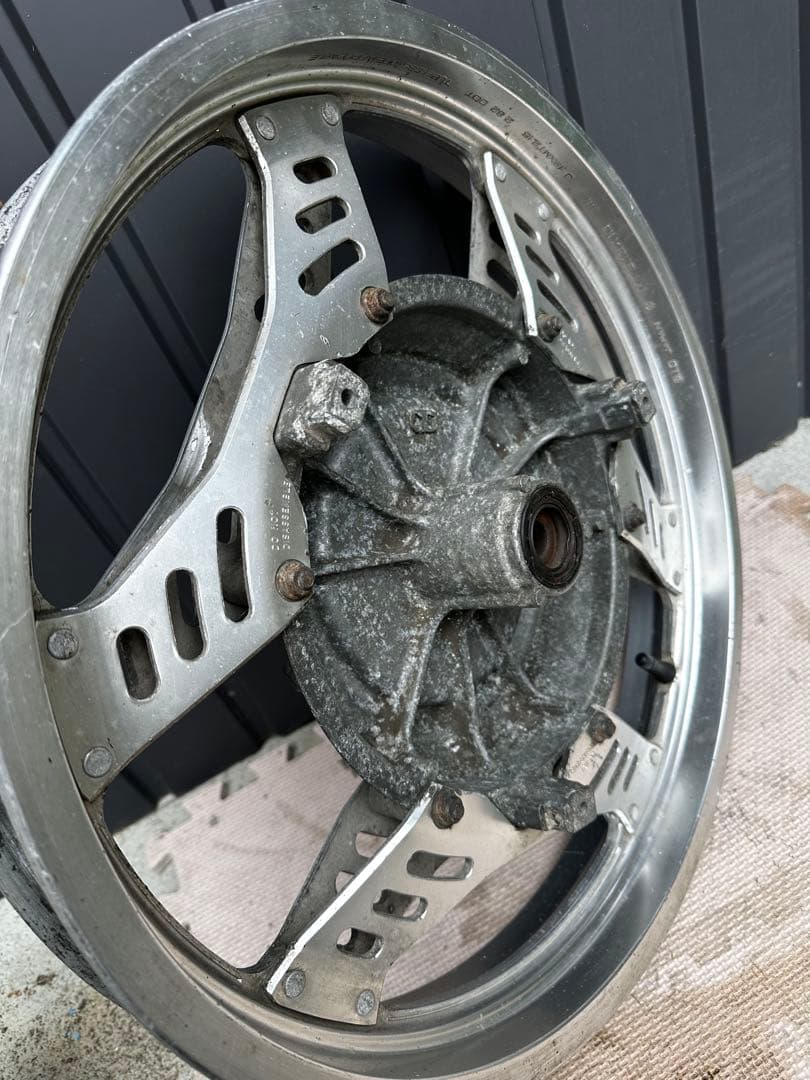 CBX400F ホイール