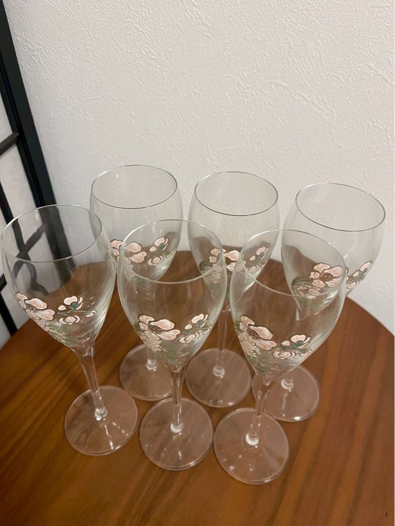 Perrier Jouet ベルエポック　 シャンパングラス　6脚　箱に汚れあり