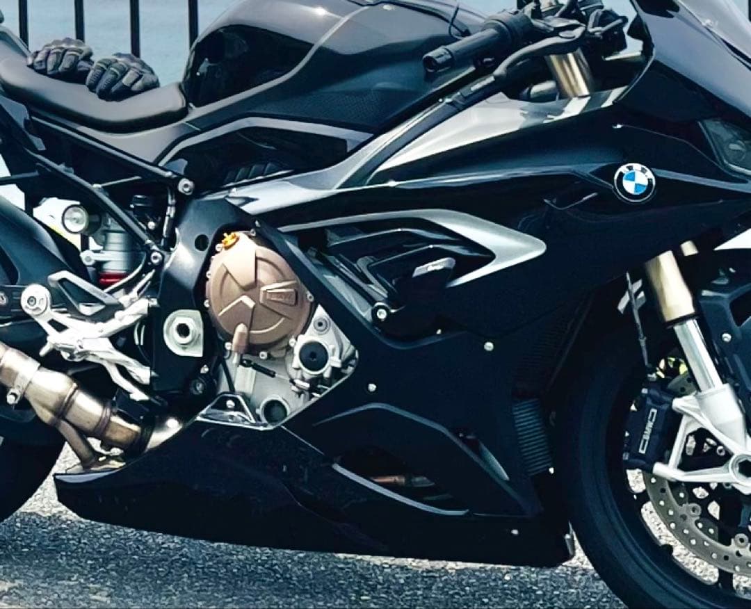 s1000rrアンダーカウル