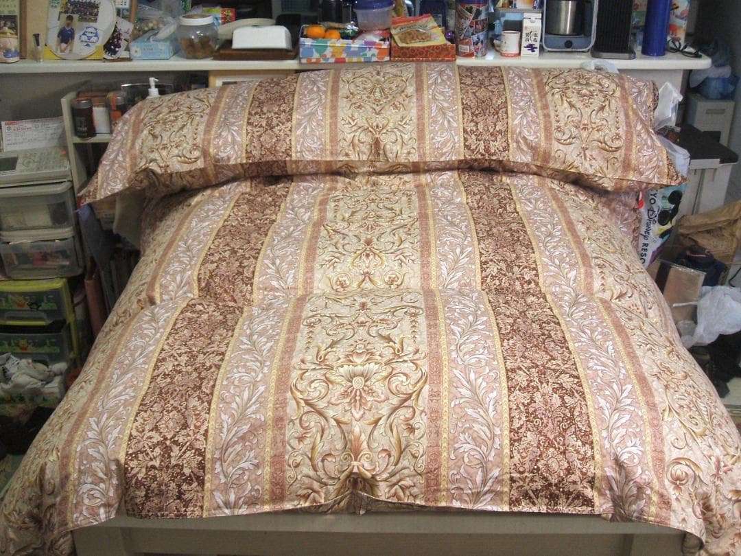 2点ペア特別価格！新品＊ロイヤル＊フランス９３％＊増量１，３キロ＊羽毛布団Ｓ