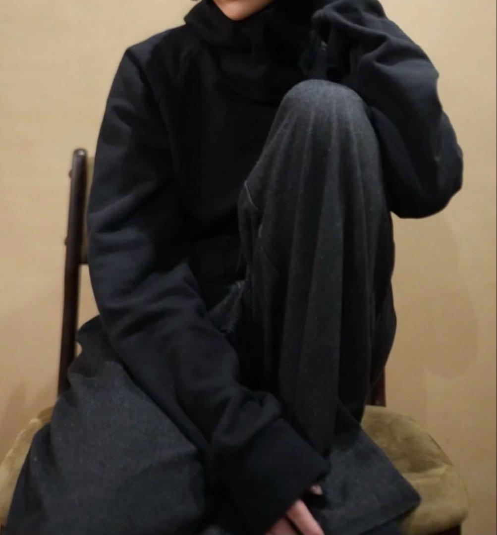 TOO BACKY ブラックパンツ