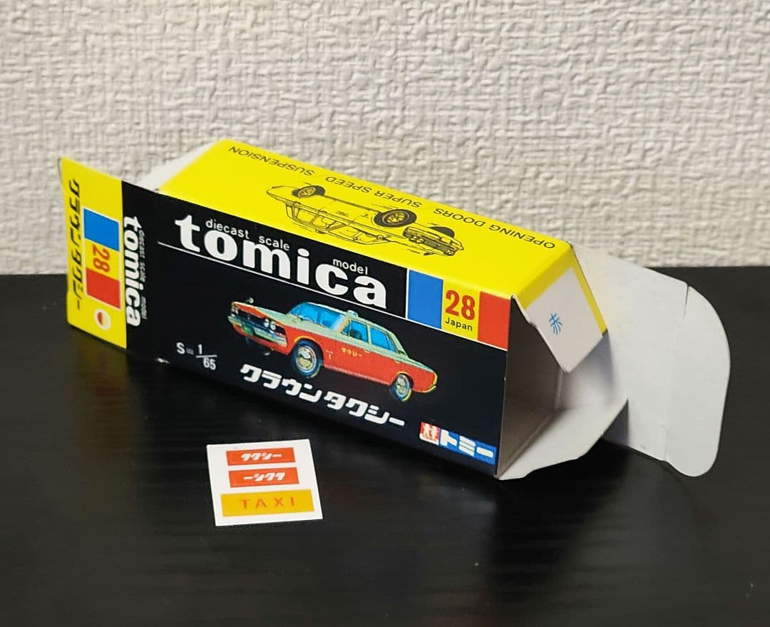 TOMICA　トミカ　クラウン　タクシー　1Dホイール