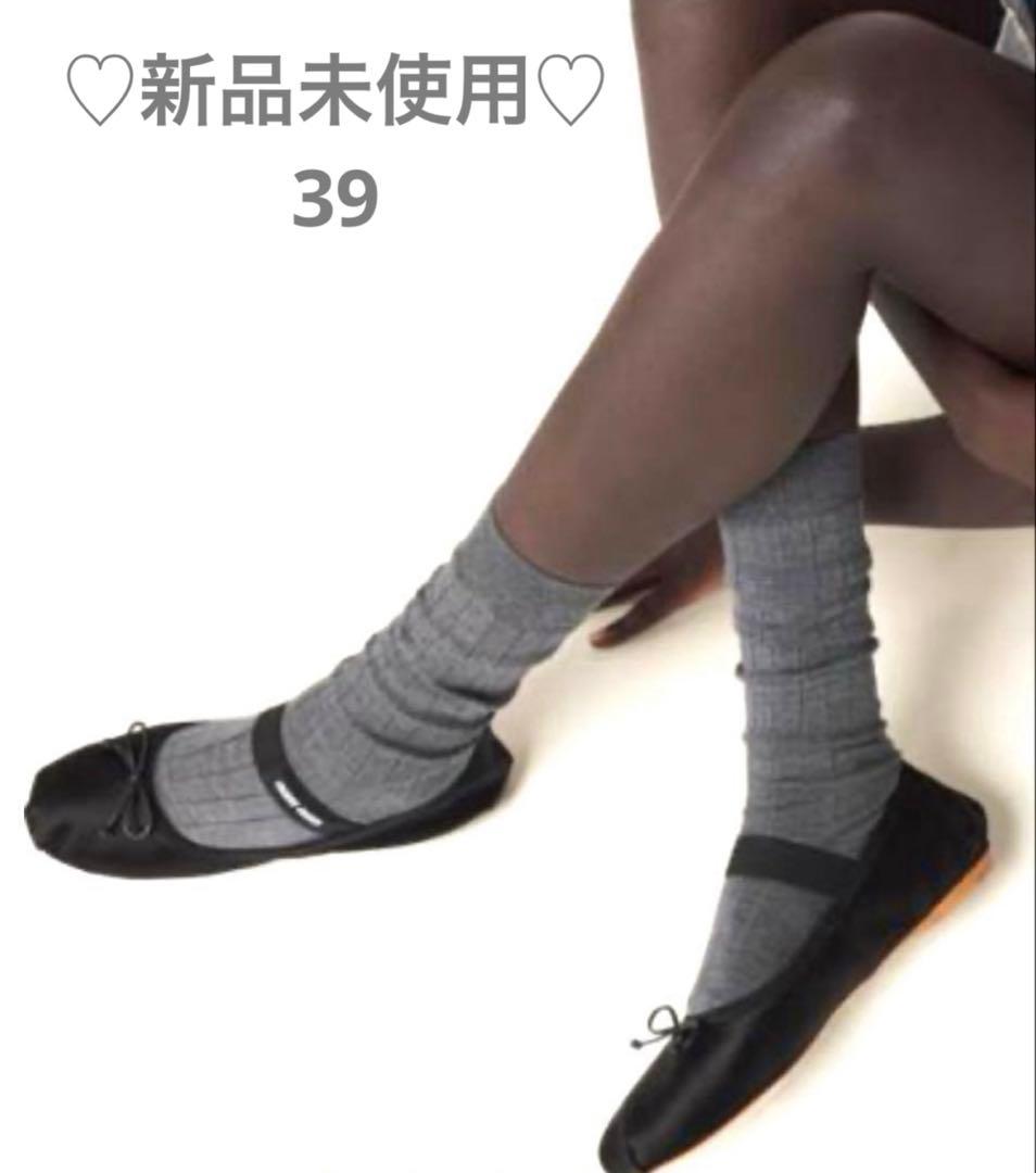 最終価格！未使用箱付き♡【ミュウミュウ】バレエフラットシューズ ベロア 黒 39