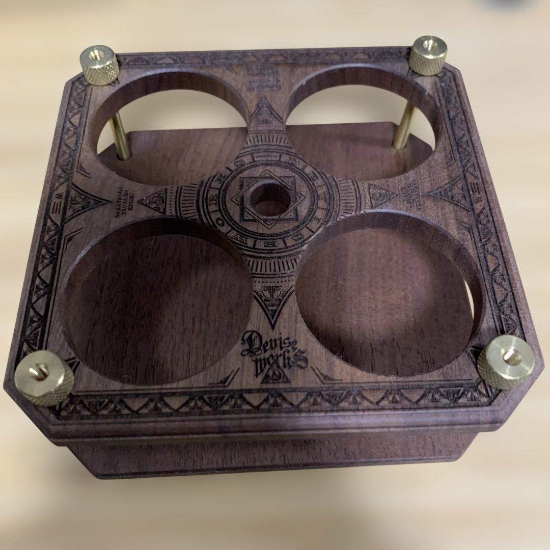 デバイスワークス　スパイス入れPLUS CROSS | MONDOKORO