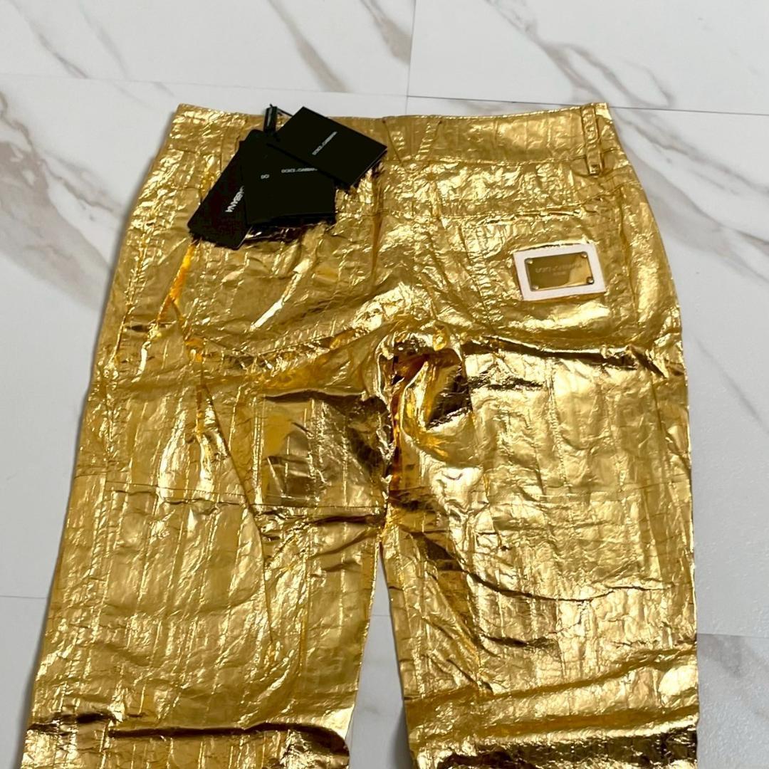 未使用　ドルチェ&ガッパーナ　メタリックゴールド　レザーパンツ　うなぎ革　金色