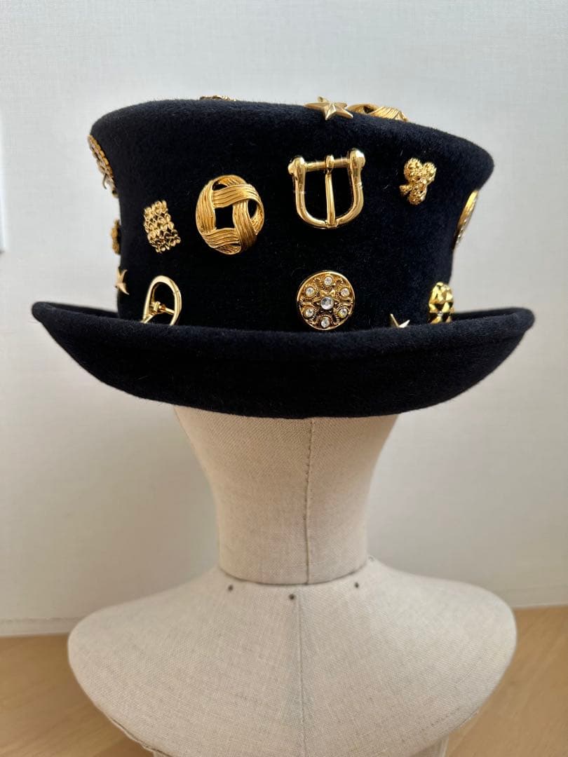 メタルパーツ ハット　黒ブラック　ウールフェルト 1点物ハンドメイドシルクハット