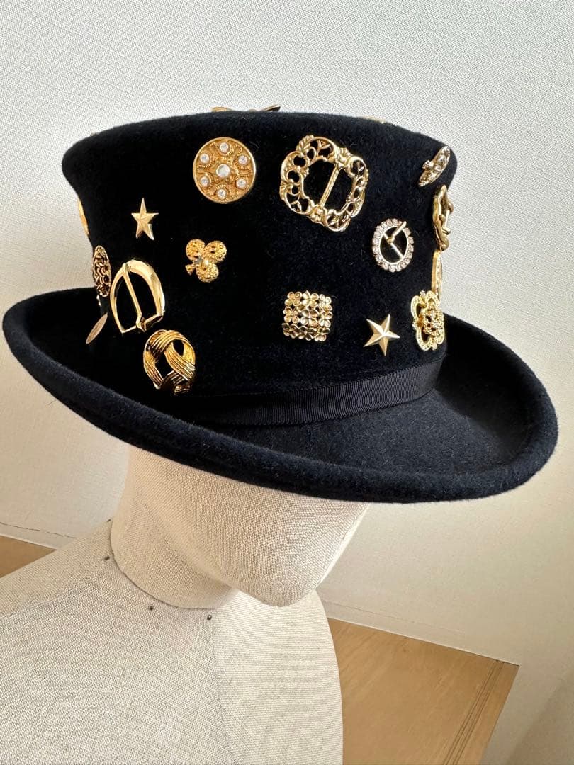 メタルパーツ ハット　黒ブラック　ウールフェルト 1点物ハンドメイドシルクハット