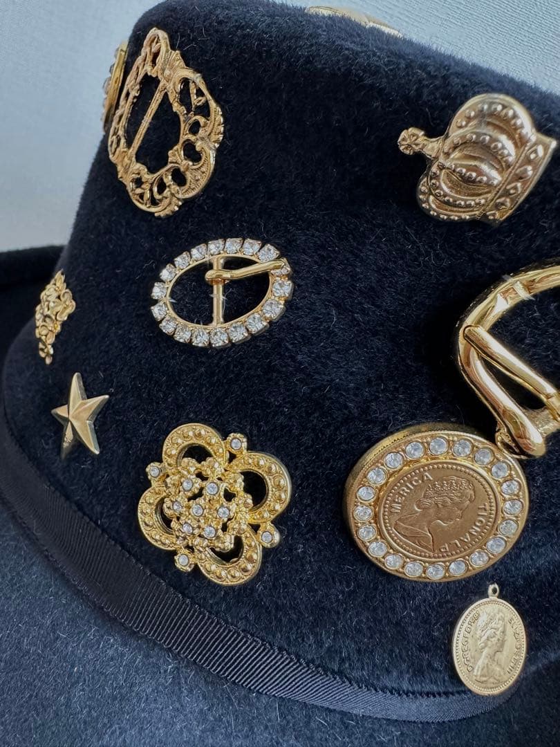 メタルパーツ ハット　黒ブラック　ウールフェルト 1点物ハンドメイドシルクハット