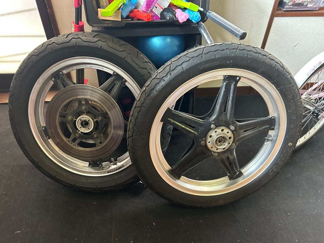 cb750f 純正ホイール　タイヤセット　コムスター　k300 rc04