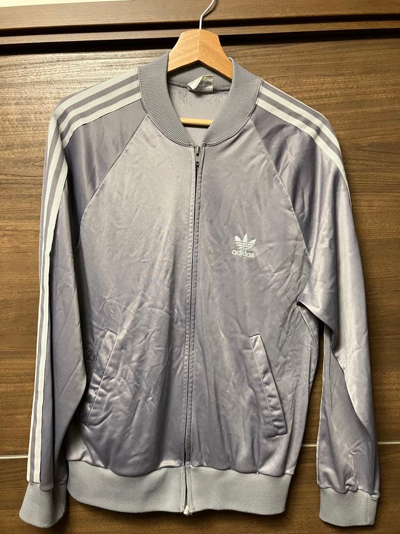 ニケ adidas ATPジャージ シルバー YONCE着用