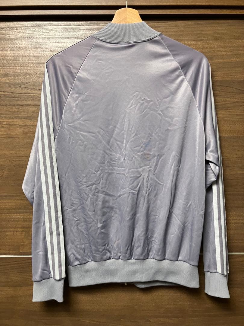 ニケ adidas ATPジャージ シルバー YONCE着用