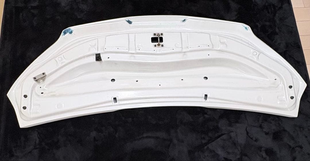 30 ヴェルファイア kuhl クールレーシング　ボンネット