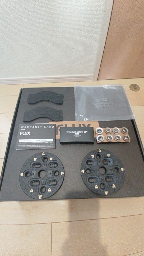 FLUX　DS-LTD M カーボン　チタンビス