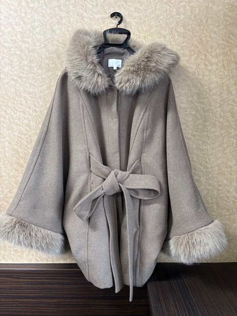 リエンダ　ウールMIXフードポンチョ