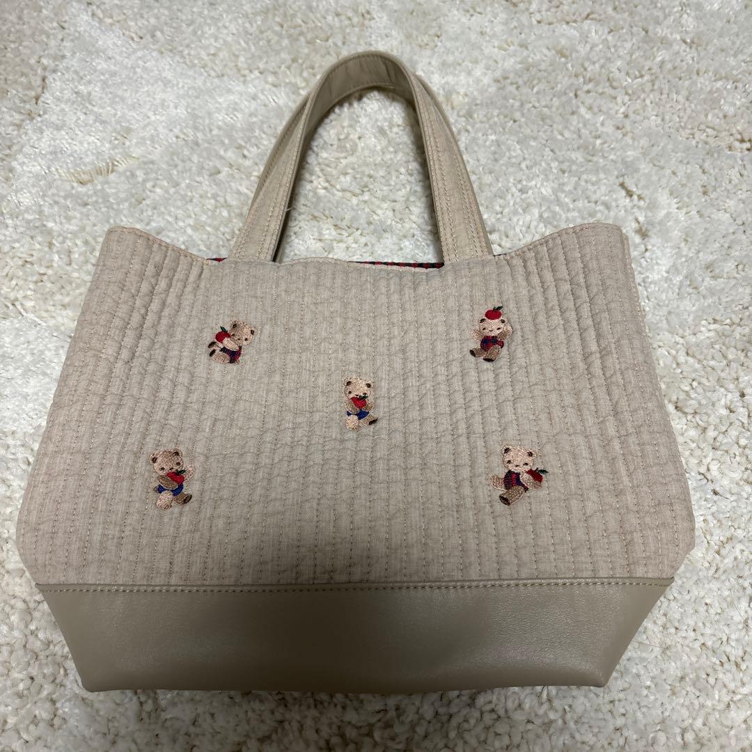 美品＊ファミリア×ピオヌンナル MOVE ベージュ