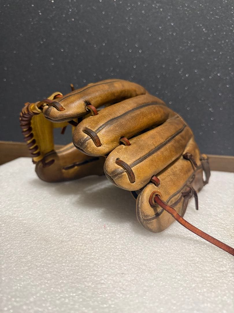 ★最高級★ ミズノプロ 硬式 内野手 新品ウェブ.紐交換 良型◎ 即戦力