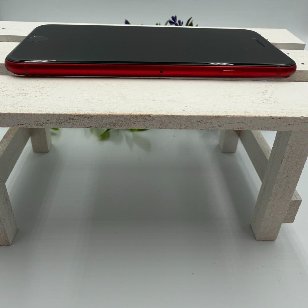 iPhone SE第3世代 64GB レッド 365