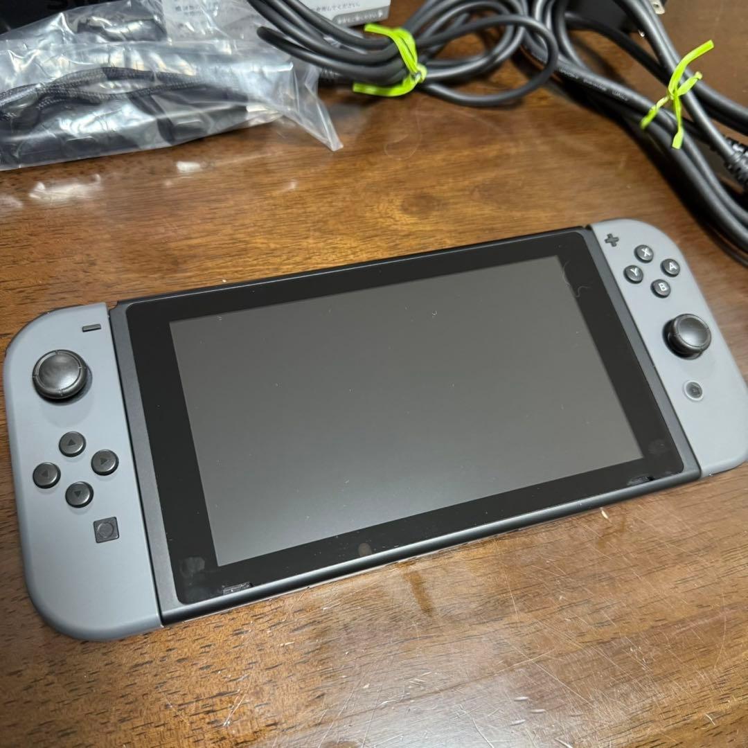 Nintendo Switch本体（ニンテンドースイッチ）モンハンライズ付き