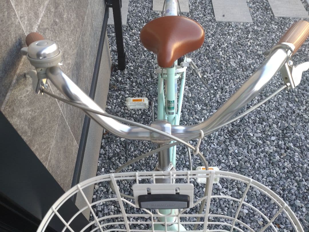 【直接引き取り】静岡県西部　ブリヂストン リコリーナ 24インチ