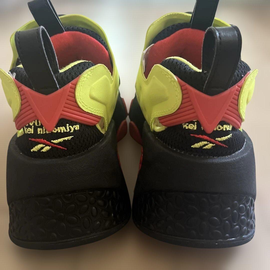 ノワールケイニノミヤ×リーボックポンプフューリー