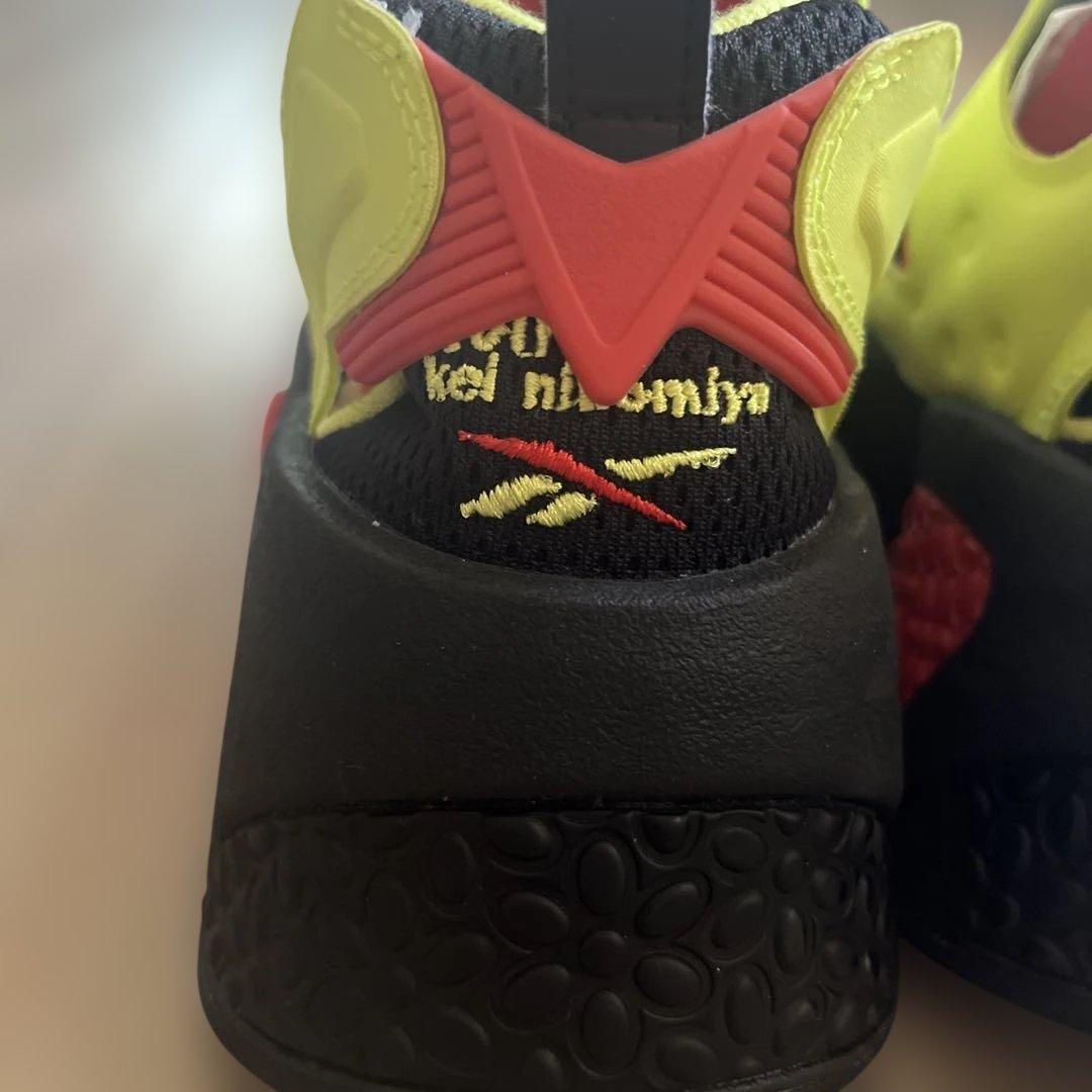 ノワールケイニノミヤ×リーボックポンプフューリー