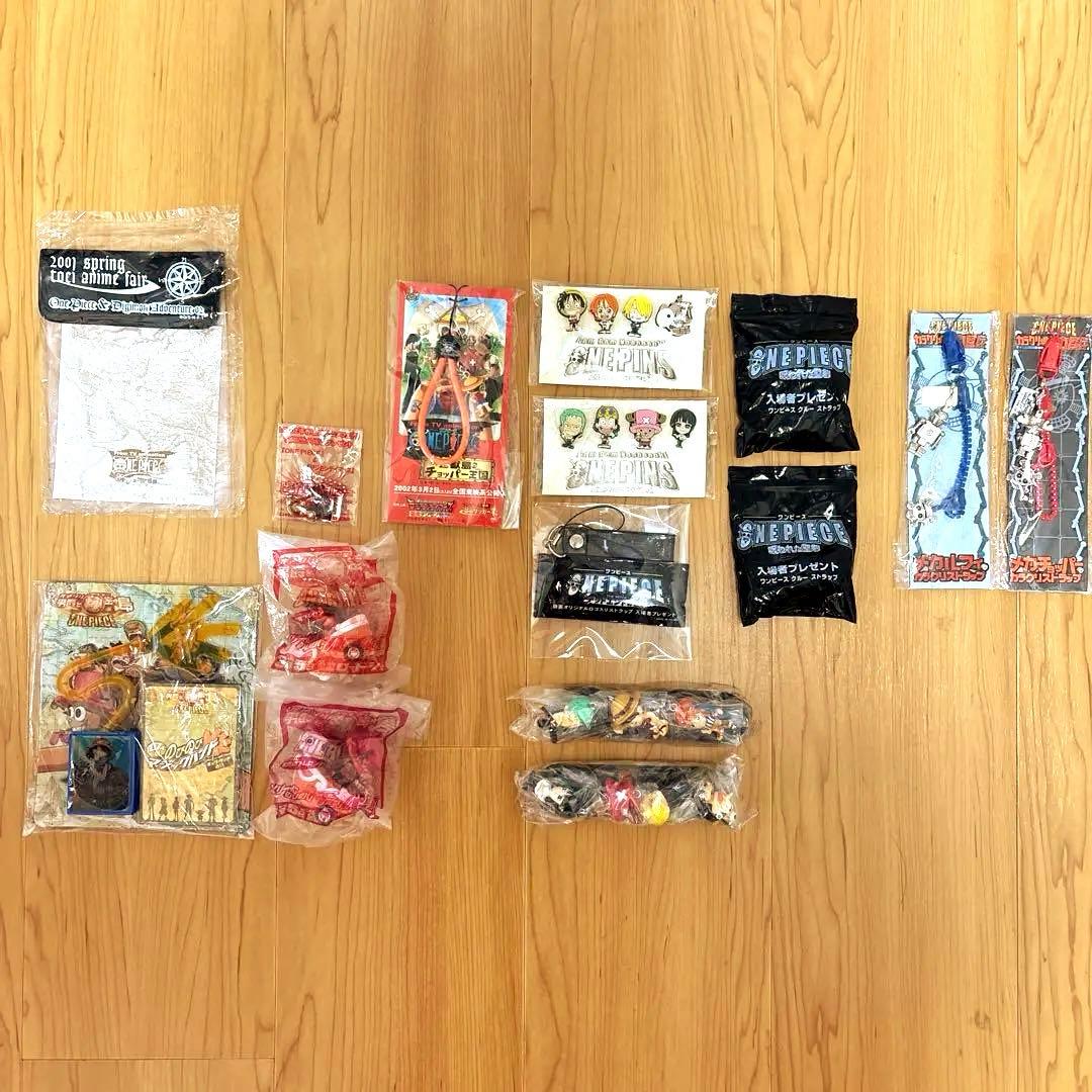 ワンピース　歴代映画入場特典＋歴代映画全15作パンフレットコンプリートセット