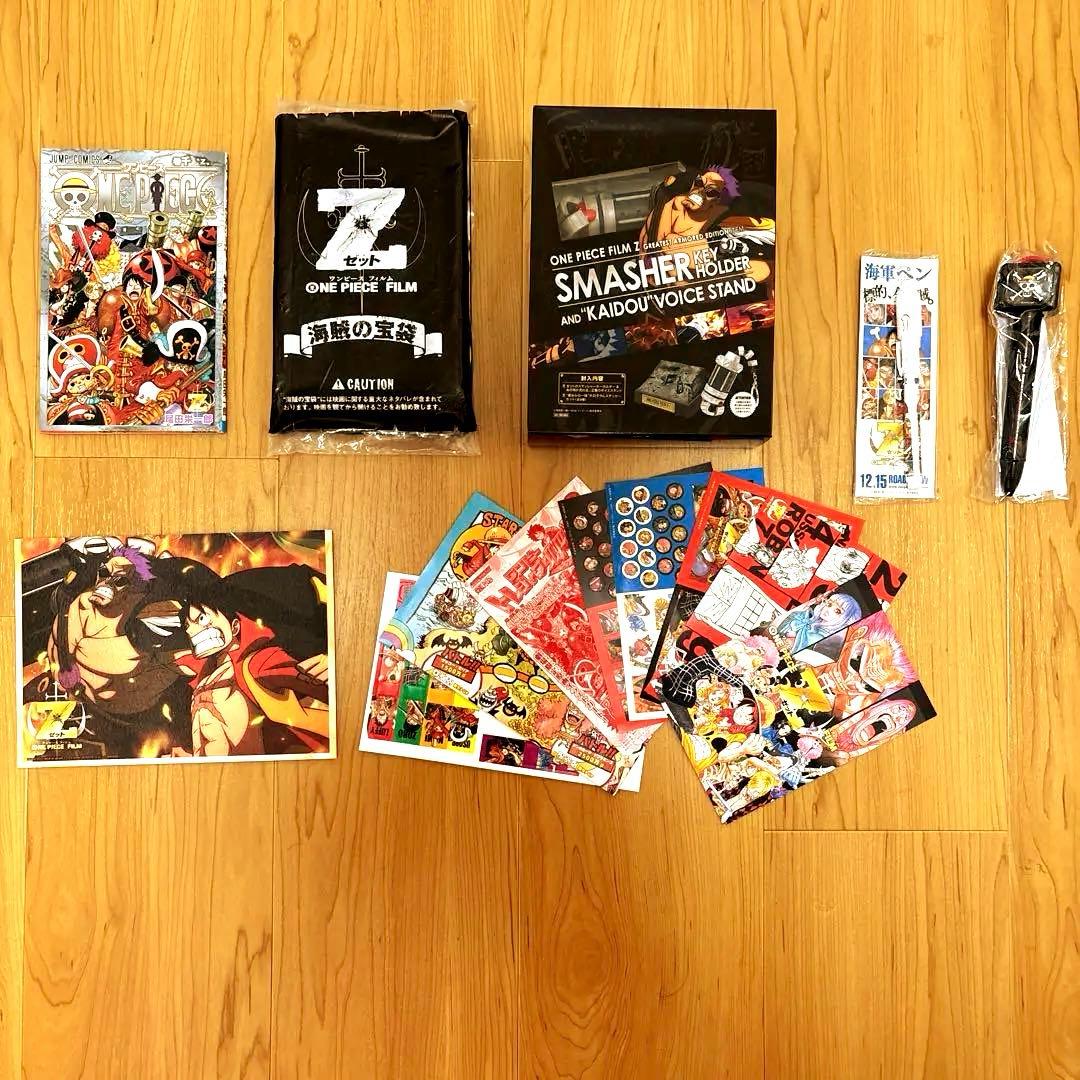 ワンピース　歴代映画入場特典＋歴代映画全15作パンフレットコンプリートセット