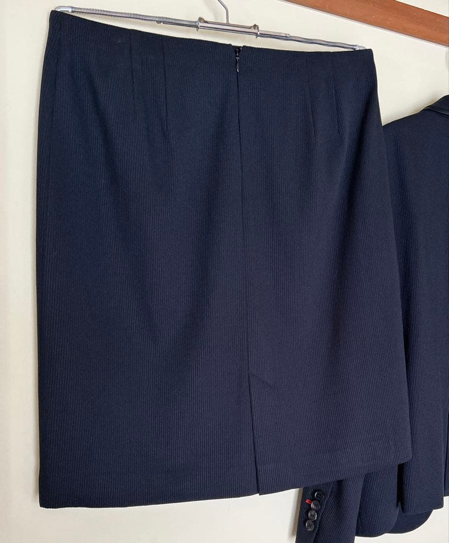 INDIVI V.A.I ☆インディヴィ☆スカートスーツ☆42☆ブラック