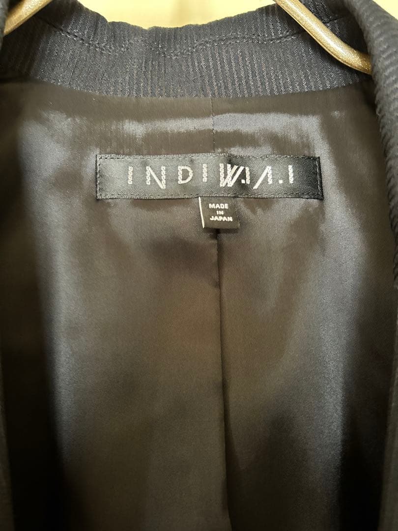 INDIVI V.A.I ☆インディヴィ☆スカートスーツ☆42☆ブラック