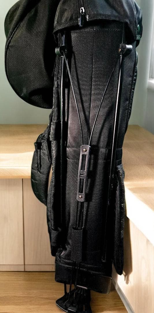 送料無料/美品　NIKE GOLF高級軽量タイプ スタンド式キャディ BKｘBR