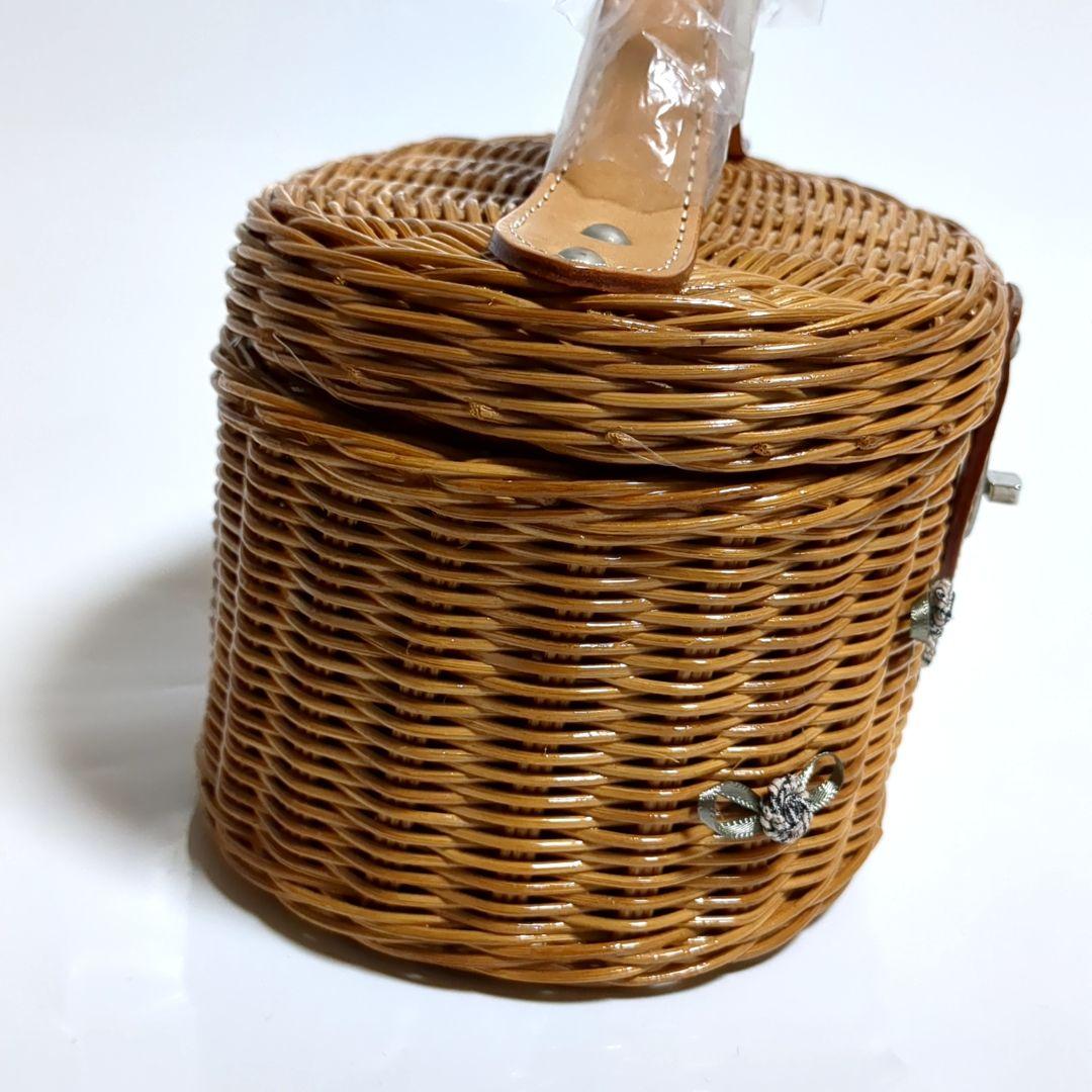 ✨新品未使用✨BURBERRY カゴバッグ バスケット 花 ターンロック