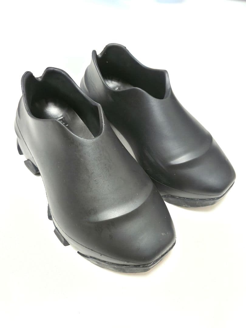 GIVENCHYジバンシーMonumental Mallowラバースニーカー40