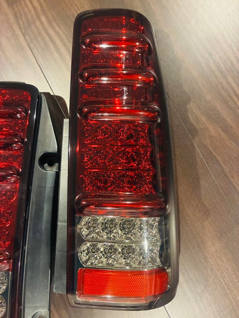 ★ジムニー JB23W 1型-10型 エムブロ サンダーLEDテール 中古品★