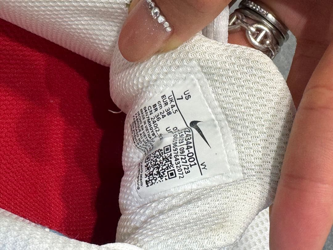 Nike Shox ホワイト/レッド 24cm ナイキ　ショックス