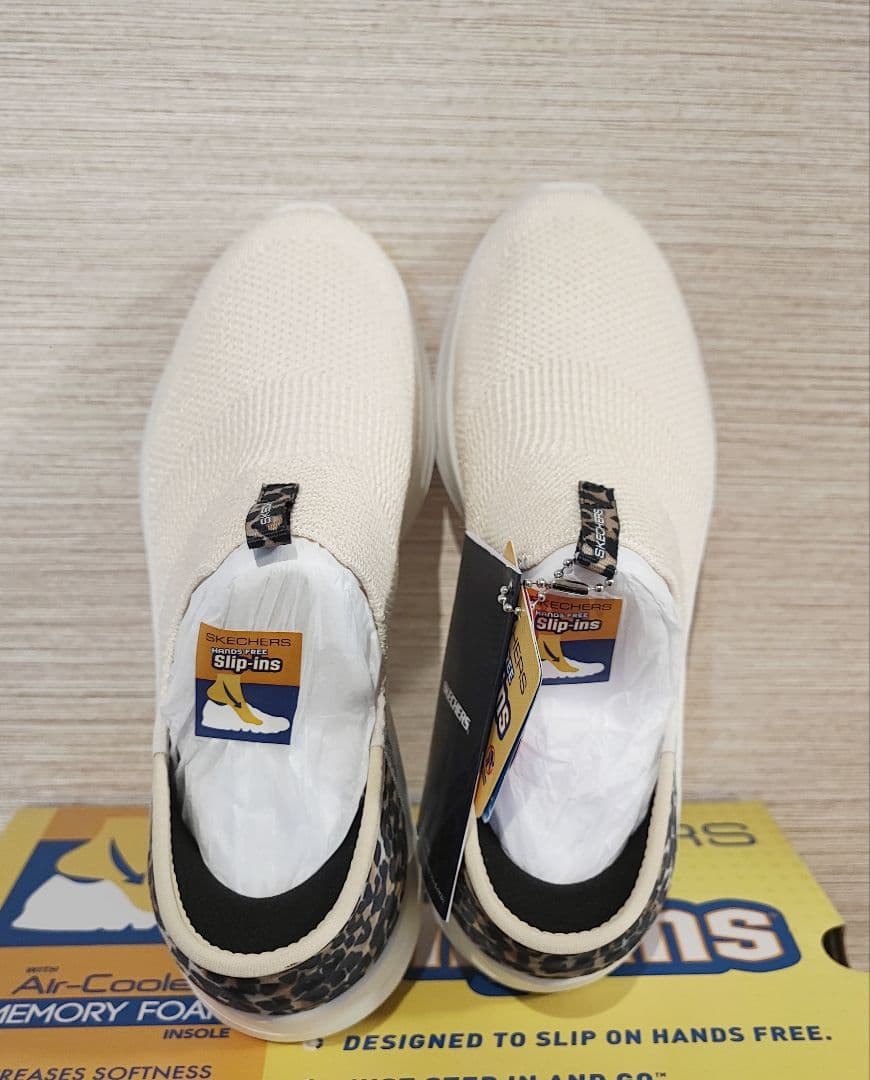 スケッチャーズ スニーカー スリップインズ ウルトラ フレックス 3.0