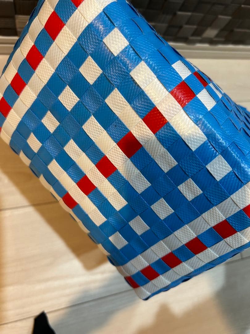 専用です！MARNI 編み込みかごバッグ 青赤白