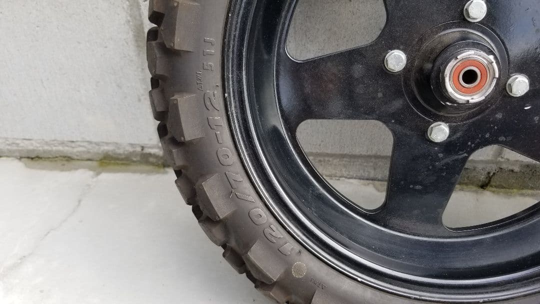 【廃盤品】デイトナ？12インチズーマーAF58用ホイール