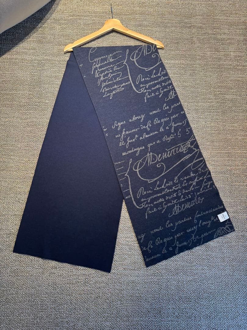 Berluti ネイビー マフラー