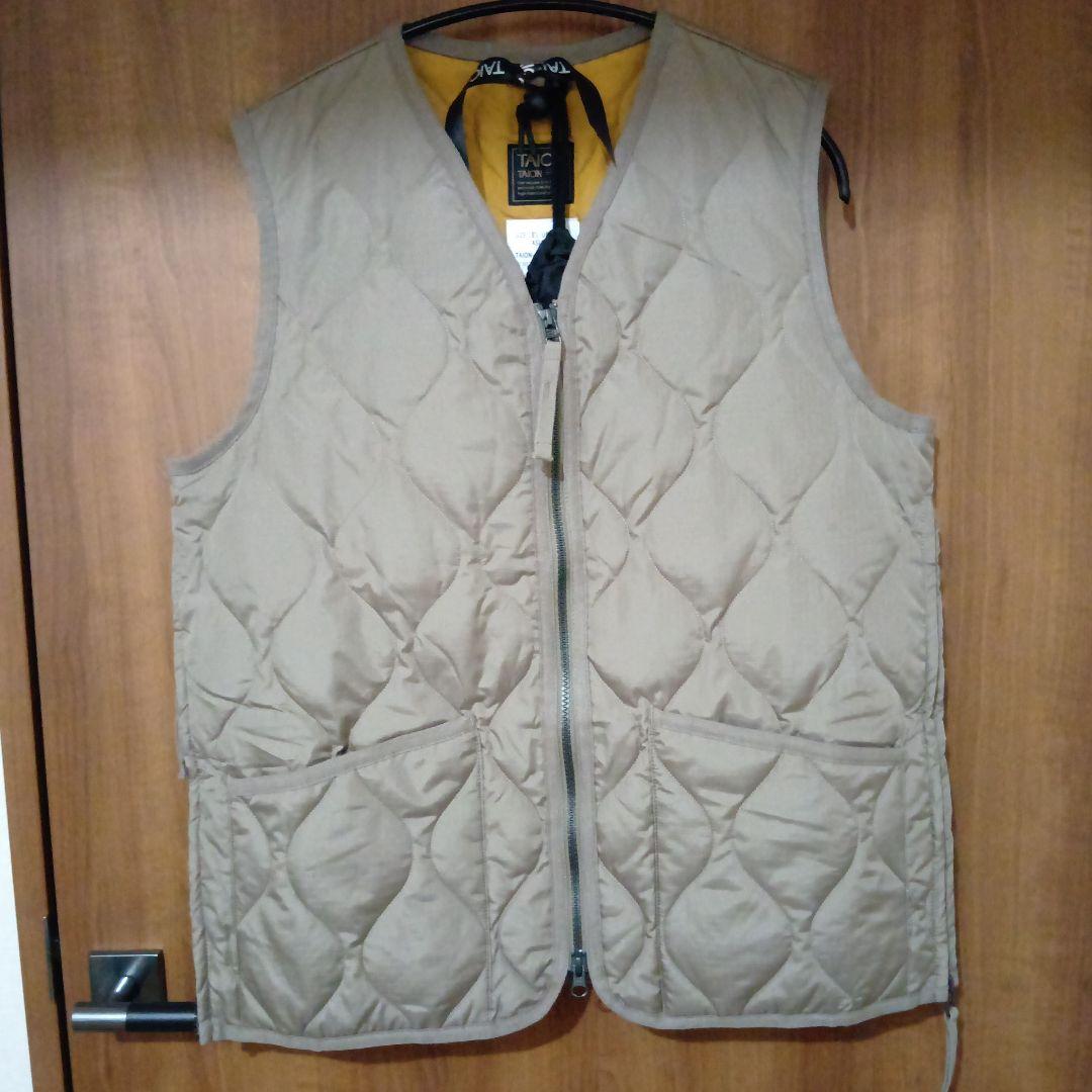 新品TAIONベージュ キルティング ノースリーブ ダウンベスト