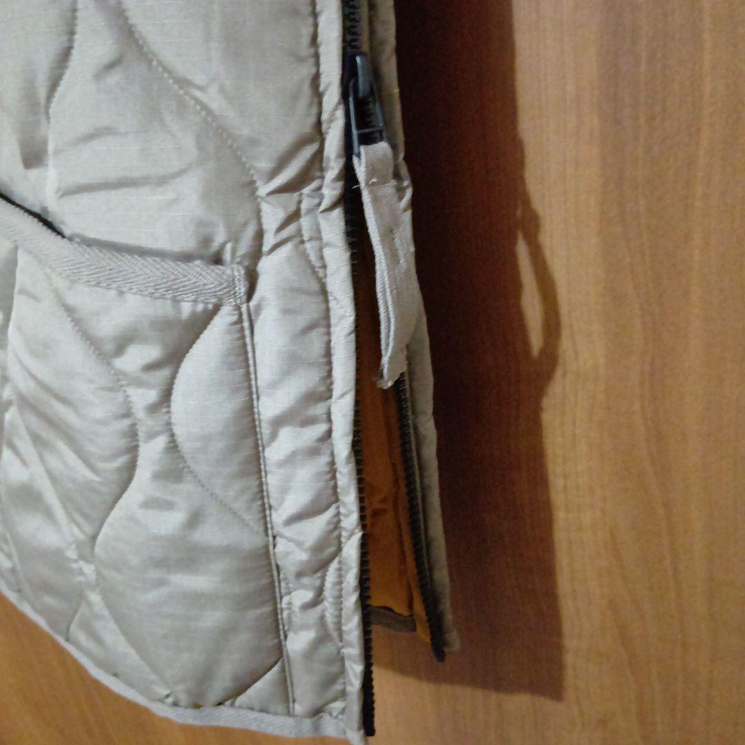 新品TAIONベージュ キルティング ノースリーブ ダウンベスト